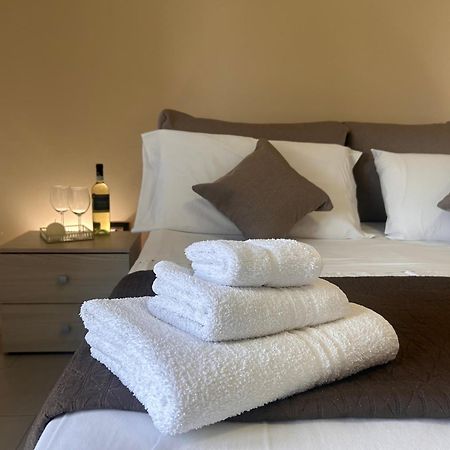 Sunrise Residence Santa Domenica  Ngoại thất bức ảnh