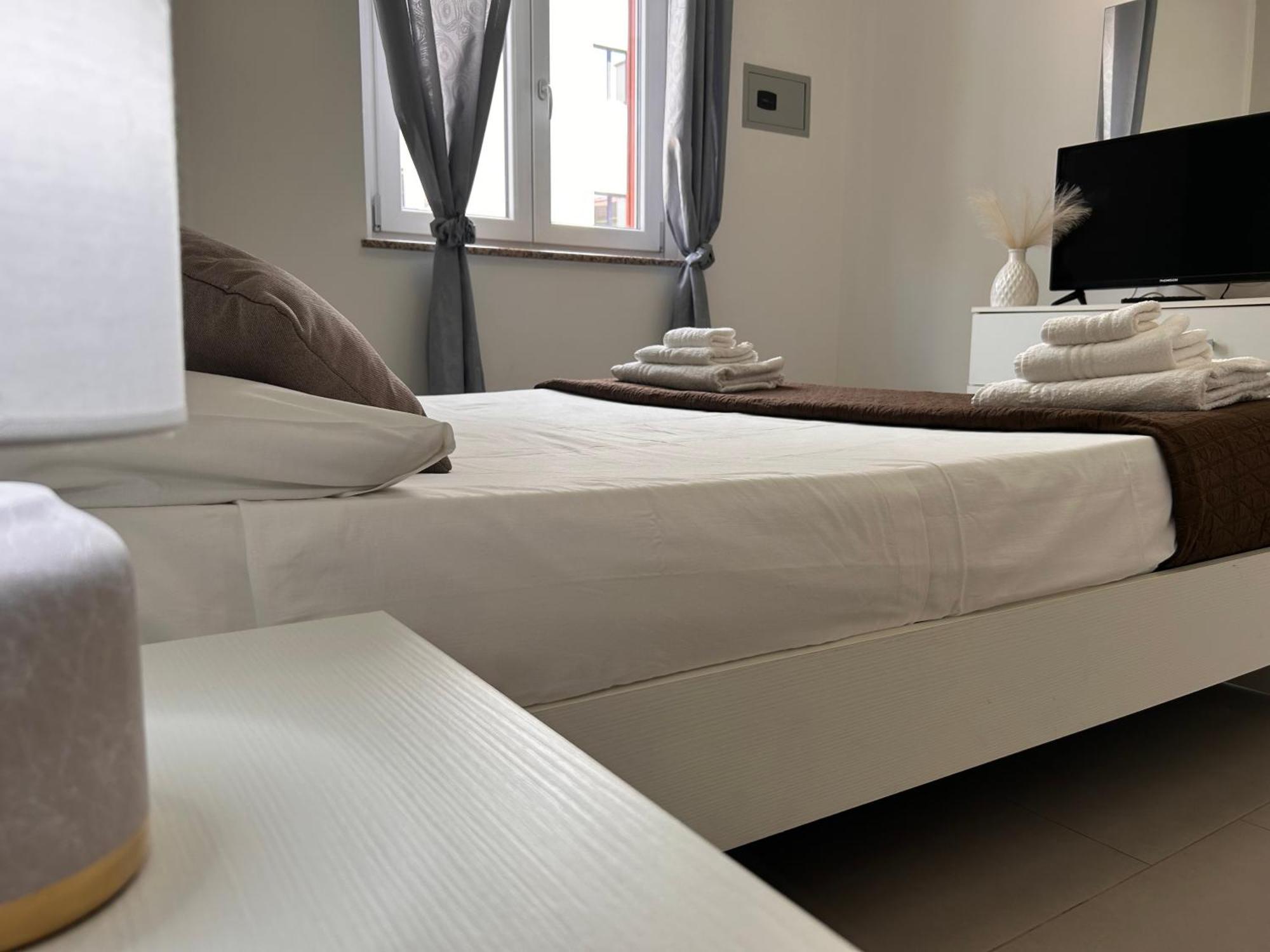 Sunrise Residence Santa Domenica  Ngoại thất bức ảnh