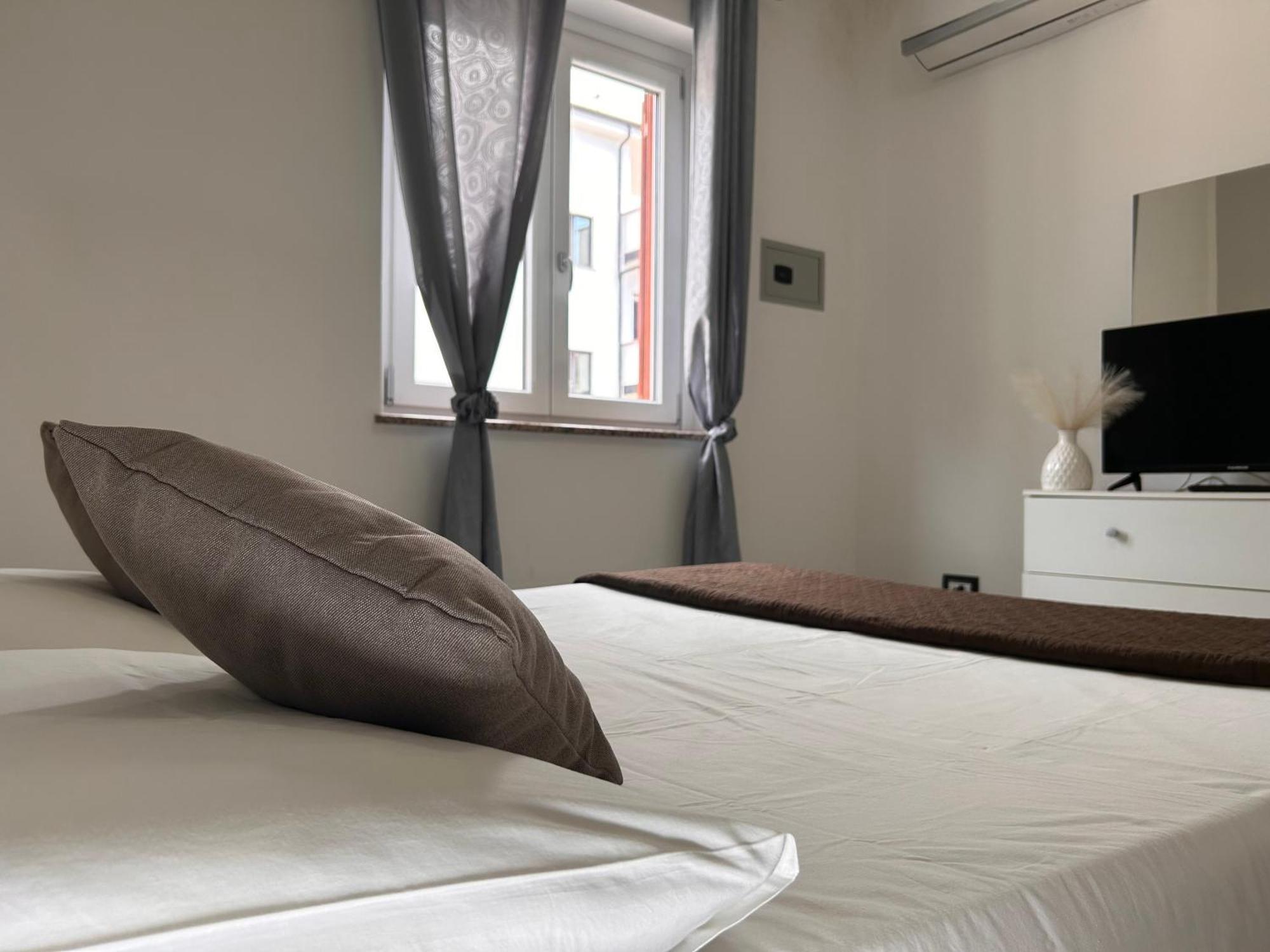 Sunrise Residence Santa Domenica  Ngoại thất bức ảnh