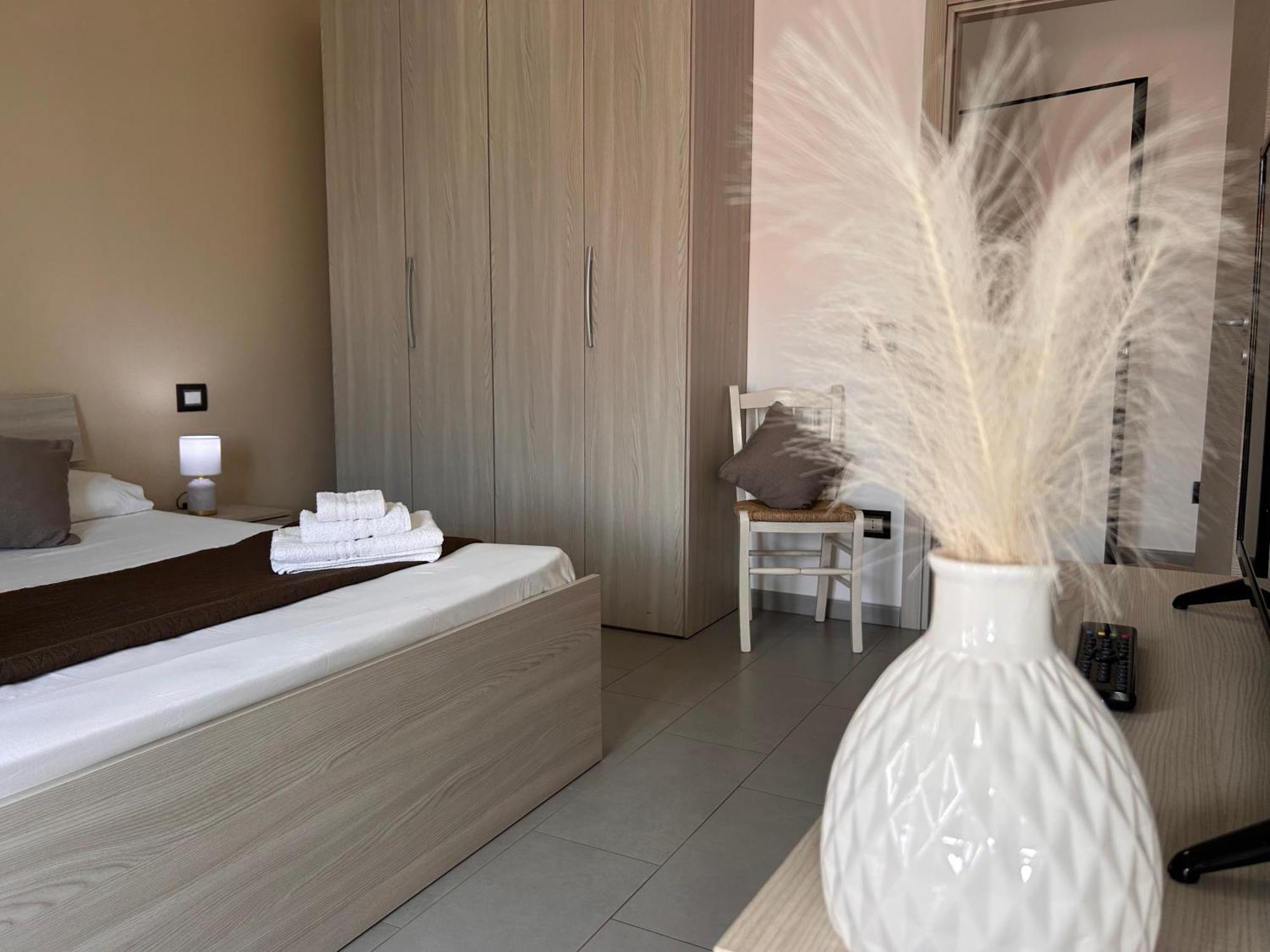 Sunrise Residence Santa Domenica  Ngoại thất bức ảnh