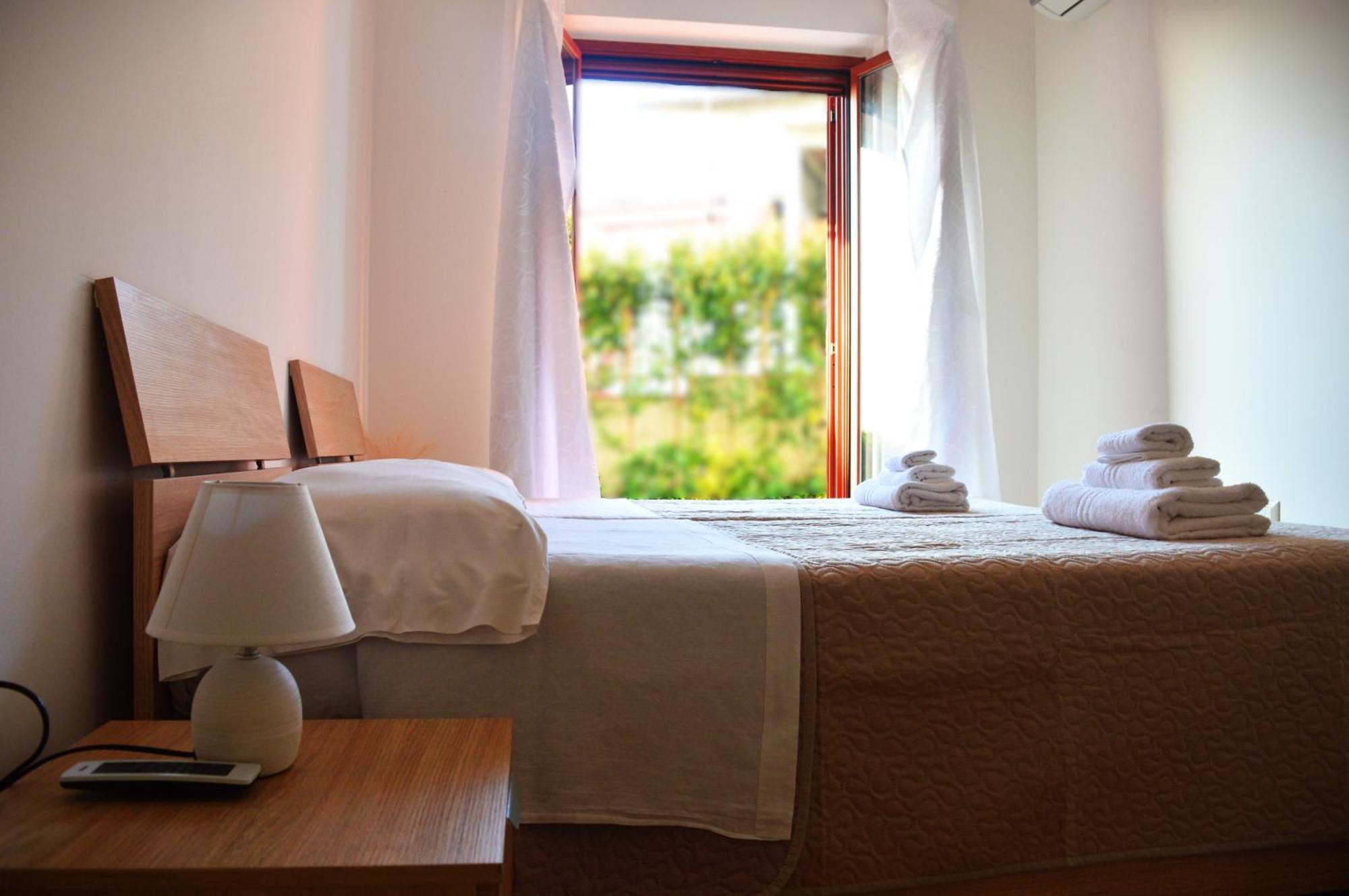 Sunrise Residence Santa Domenica  Ngoại thất bức ảnh