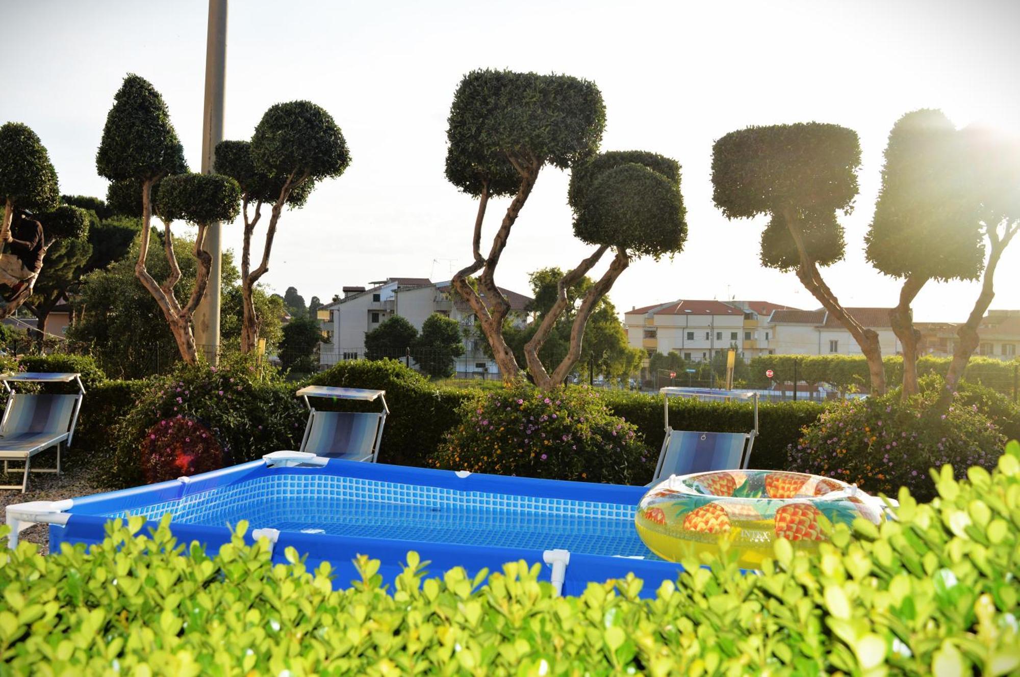 Sunrise Residence Santa Domenica  Ngoại thất bức ảnh